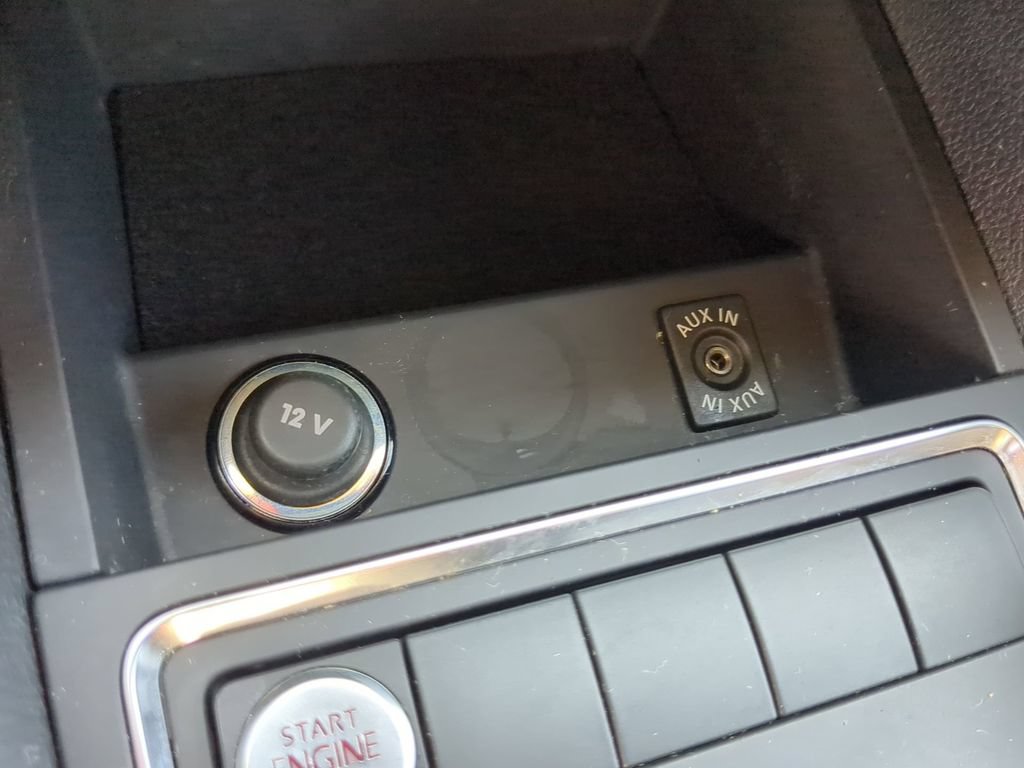 Used 2015 Volkswagen Jetta SE FWD image 21