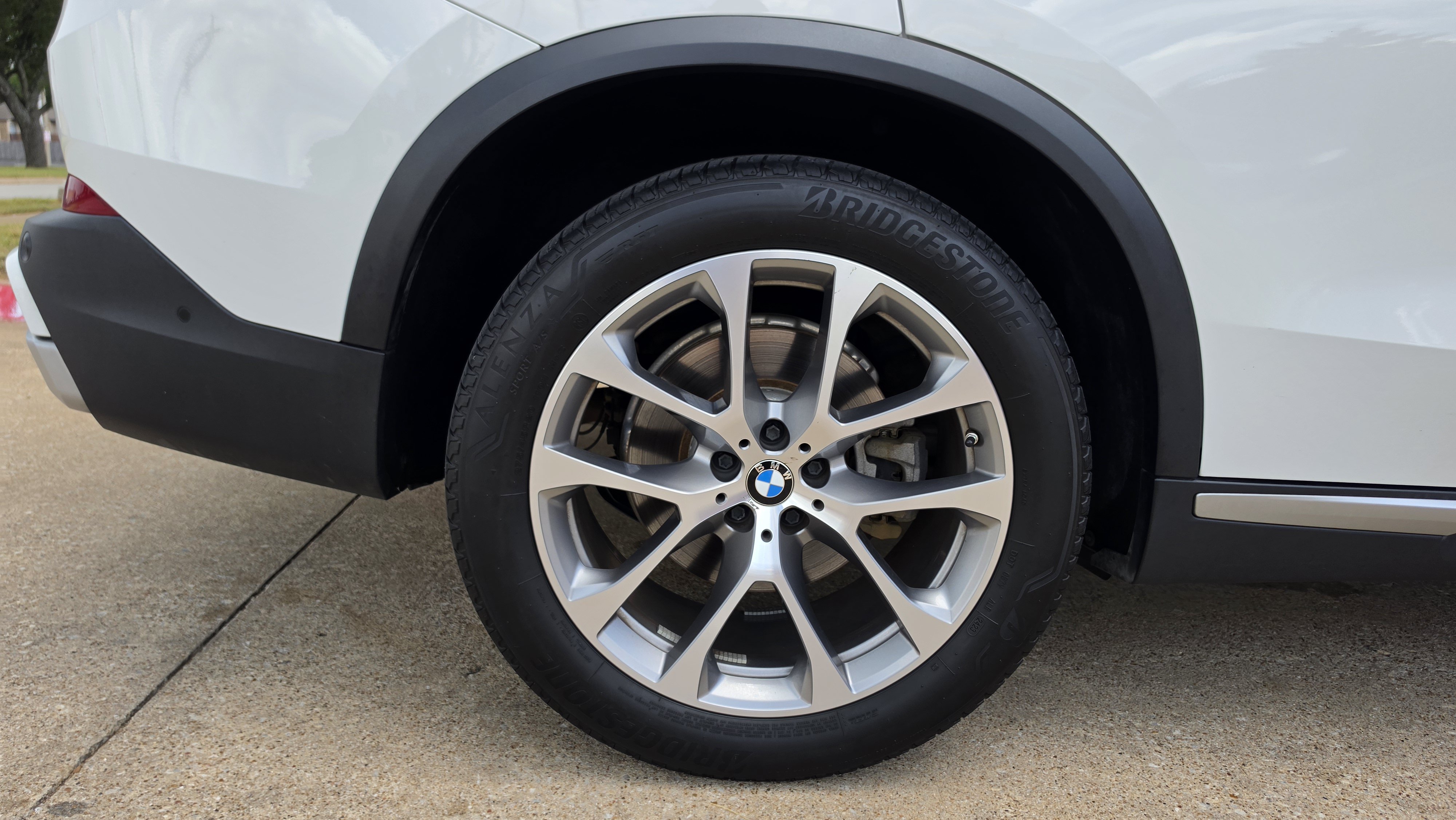Used 2019 BMW X5 xDrive40i w/ Premium Package 2 AWD/4WD image 15