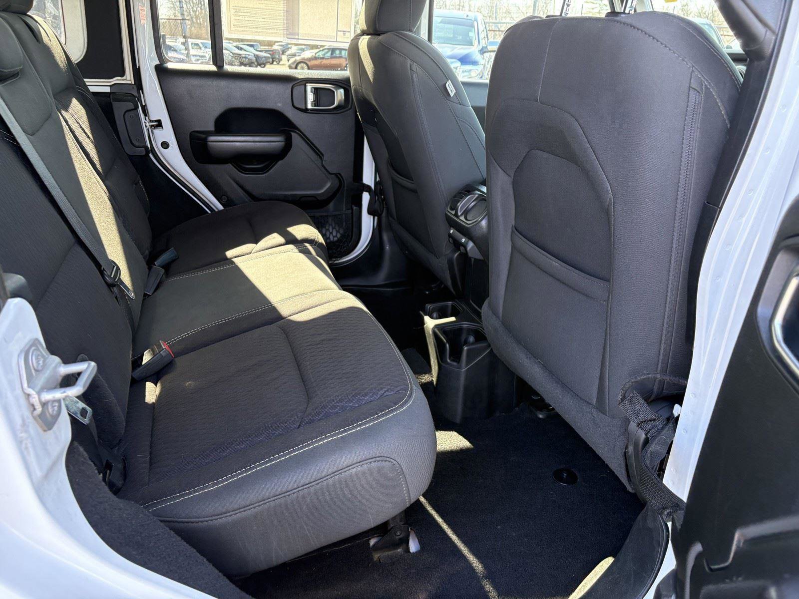 Used 2021 Jeep Wrangler Unlimited Sport image 12