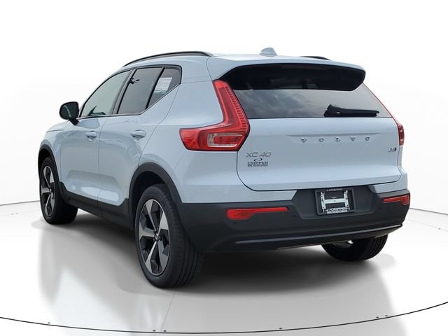 New 2026 Volvo XC40 B5 Plus w/ Protection Package Premier AWD/4WD image 3