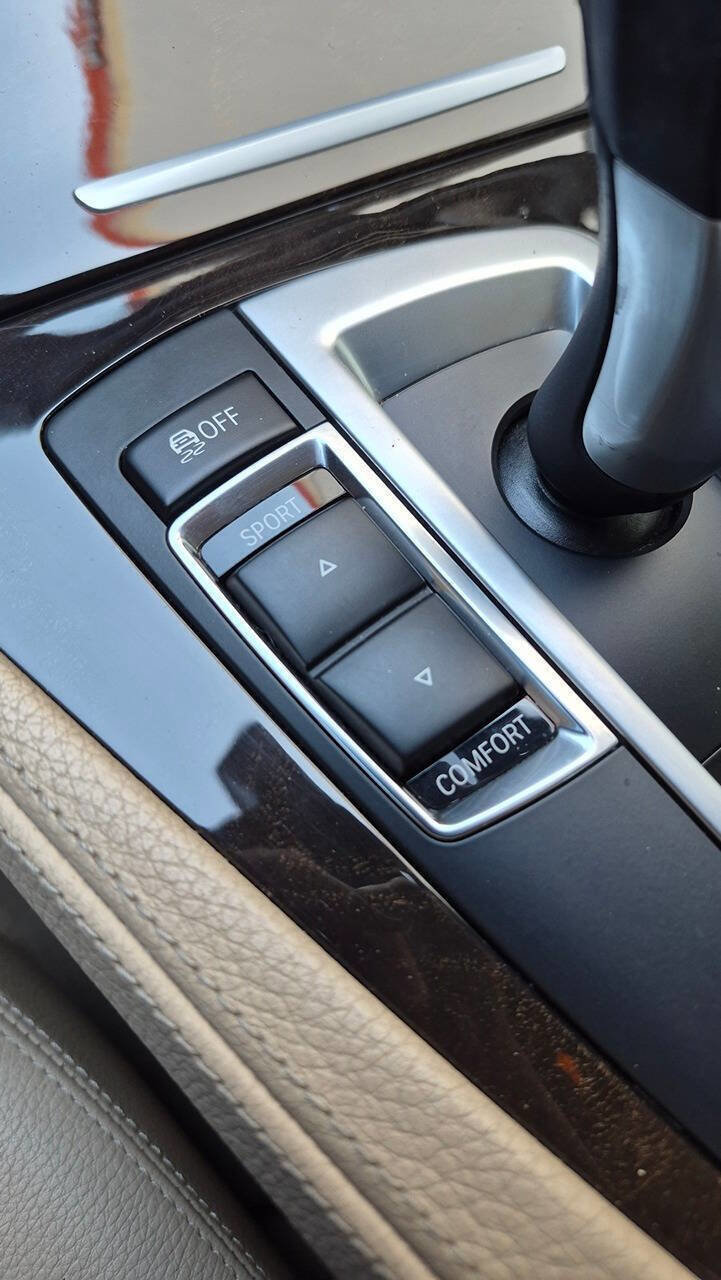 Used 2014 BMW 528i Sedan RWD image 56