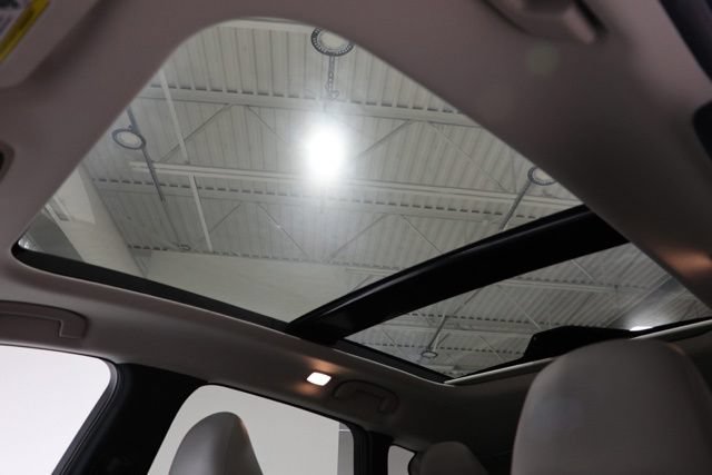 Used 2023 INFINITI QX50 Luxe AWD/4WD image 28