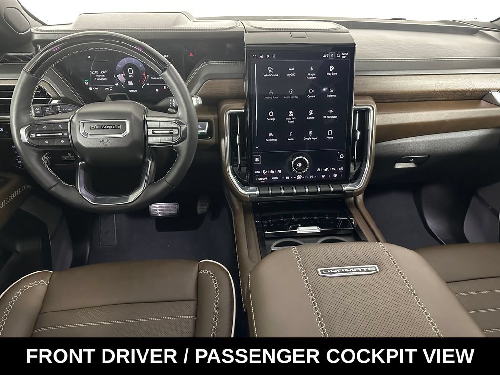 Used 2025 GMC Yukon Denali Ultimate AWD/4WD image 9