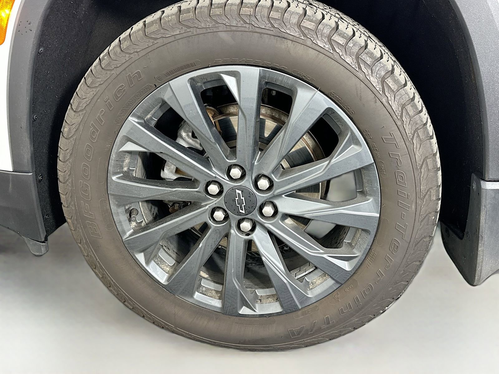 Used 2023 Chevrolet Traverse RS w/ LPO, Floor Liner Package image 35