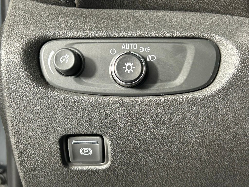 Used 2020 Chevrolet Blazer LT w/ LPO, Floor Liner Package image 29