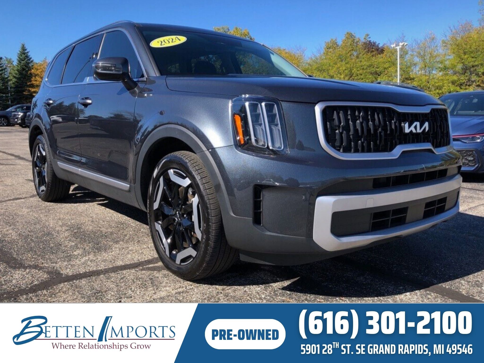 Used 2024 Kia Telluride EX w/ EX Captain's Chair Package