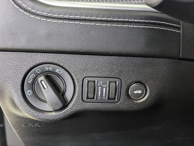 Used 2023 Dodge Charger SRT Hellcat w/ Harman/Kardon Audio Group RWD image 13