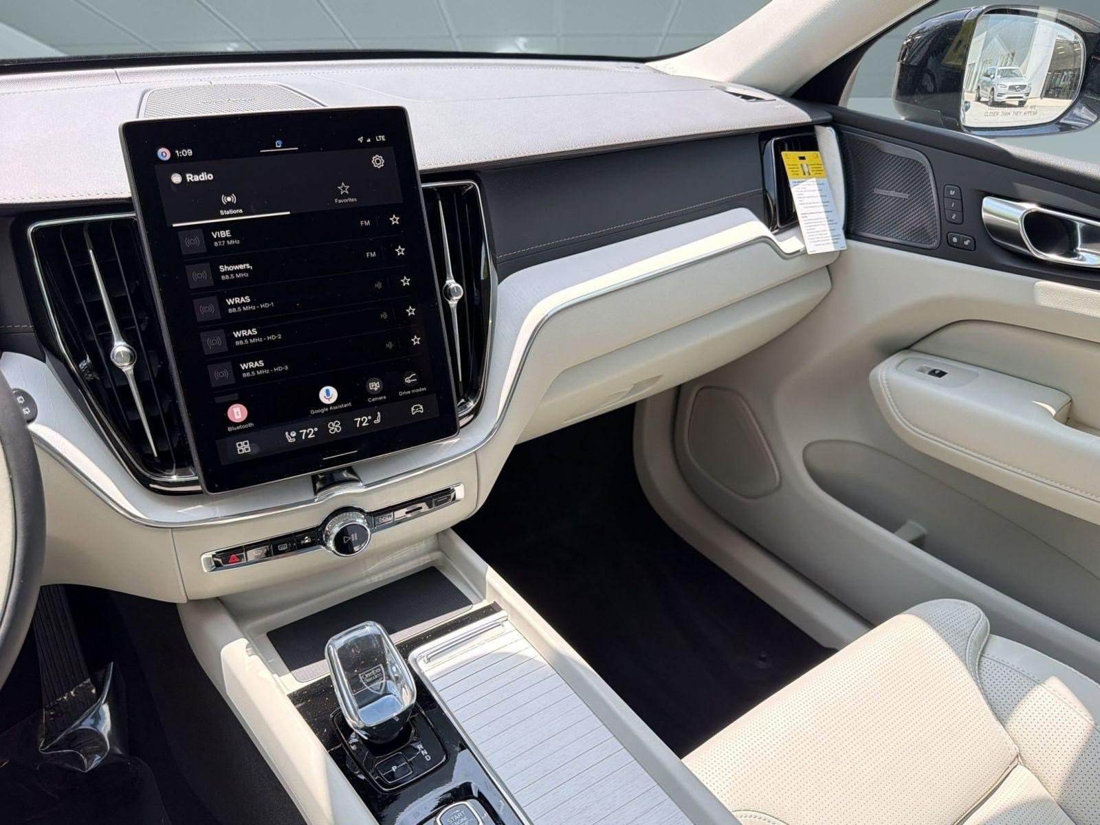 New 2026 Volvo XC60 B5 Ultra w/ Climate Package AWD/4WD image 27