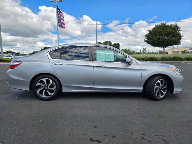 Used 2017 Honda Accord EX-L image 3