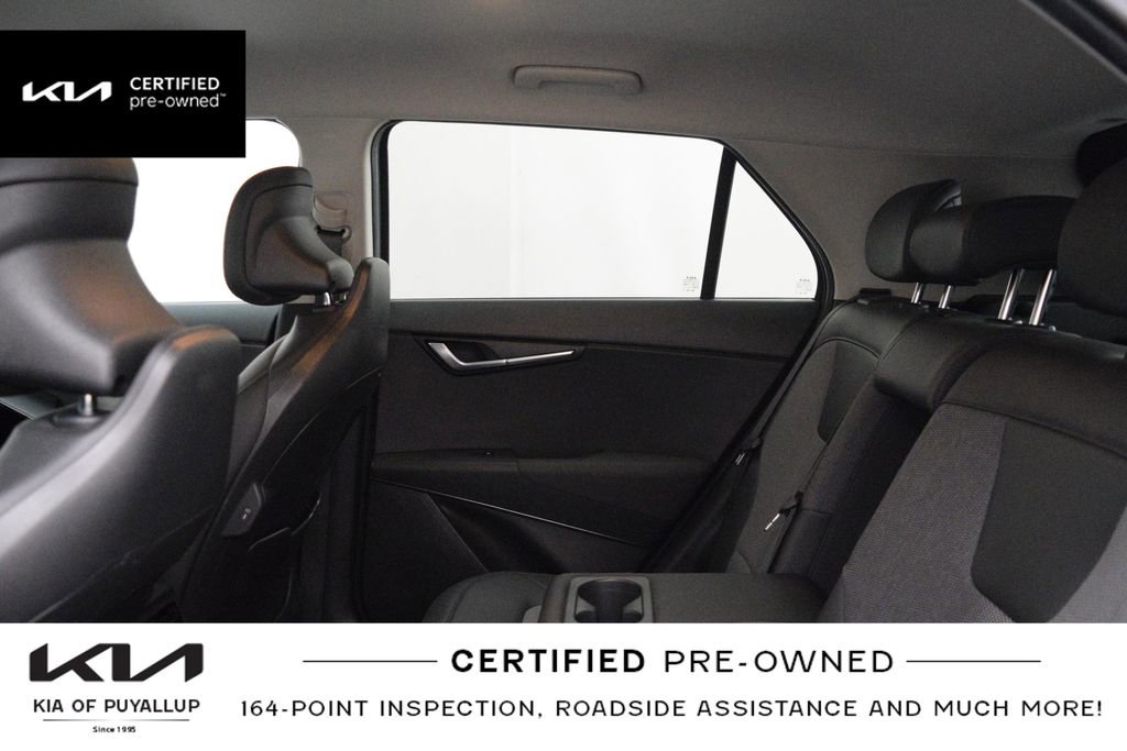 Used 2024 Kia Niro EX FWD image 12