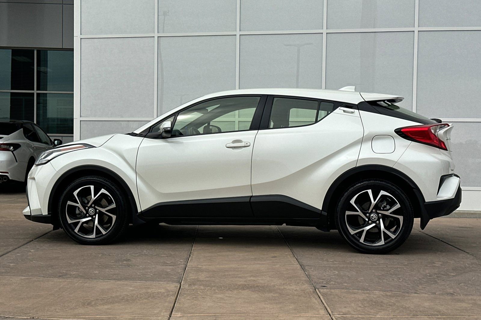 Certified 2020 Toyota C-HR XLE image 8