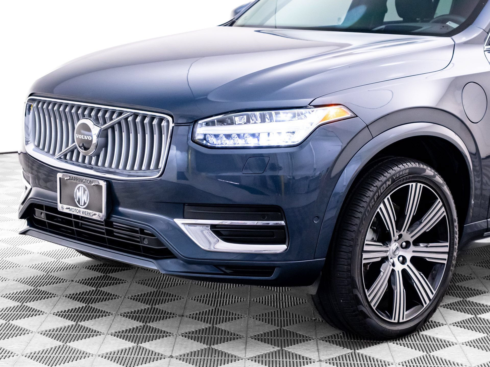 Used 2025 Volvo XC90 T8 Ultra w/ Protection Package Premier AWD/4WD image 37