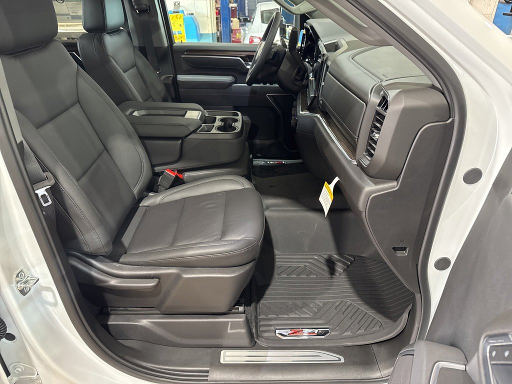 New 2026 Chevrolet Silverado 2500 LT w/ Trail Boss Package image 41