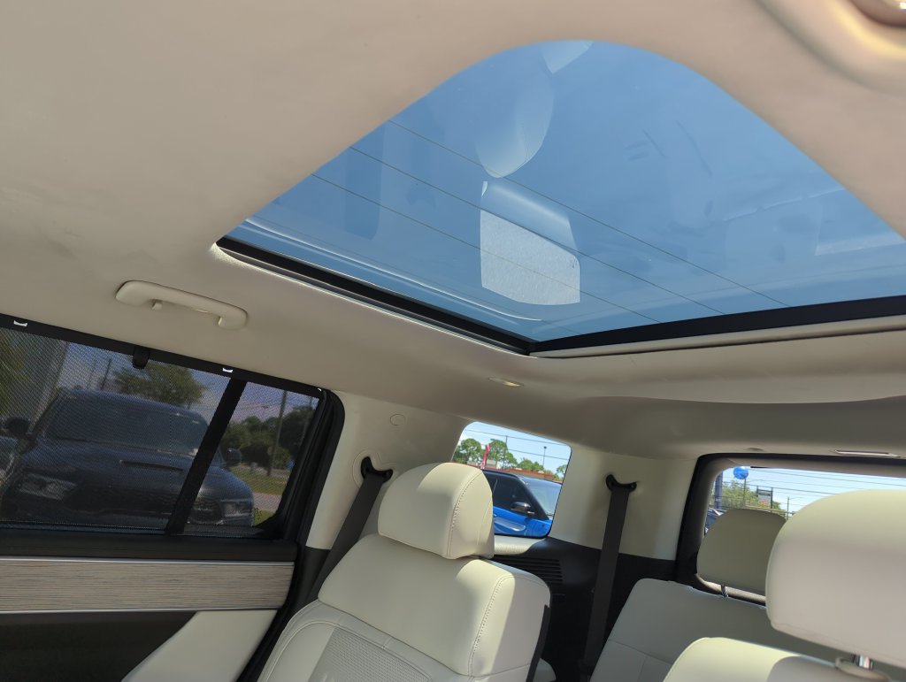 Used 2024 Hyundai Santa Fe Calligraphy FWD image 31