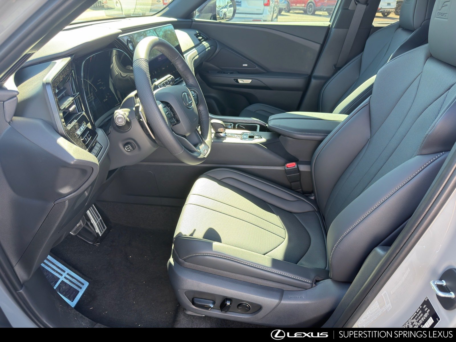 New 2026 Lexus TX 500h AWD w/ Technology Package image 11