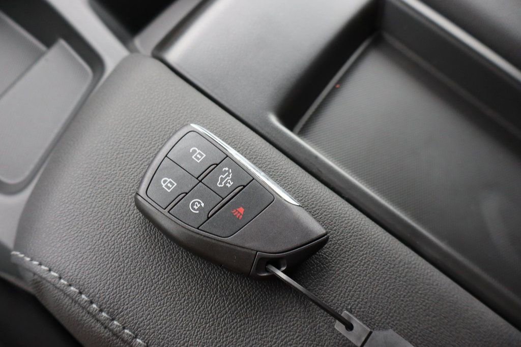 New 2026 Chevrolet Silverado 3500 LT w/ Texas Edition image 15