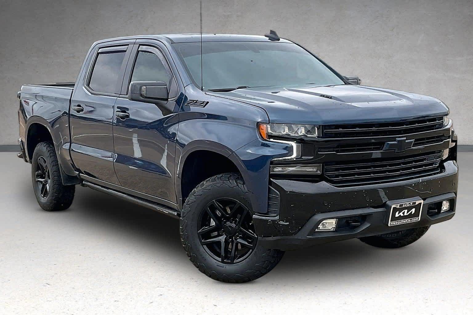 Used 2021 Chevrolet Silverado 1500 LT Trail Boss w/ Convenience Package II AWD/4WD image 19