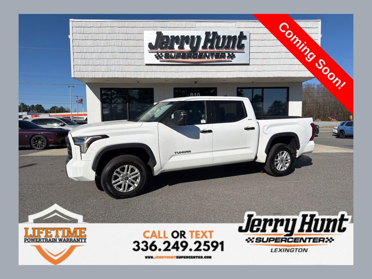 Used 2022 Toyota Tundra SR5 w/ SR5 Convenience Package image 1