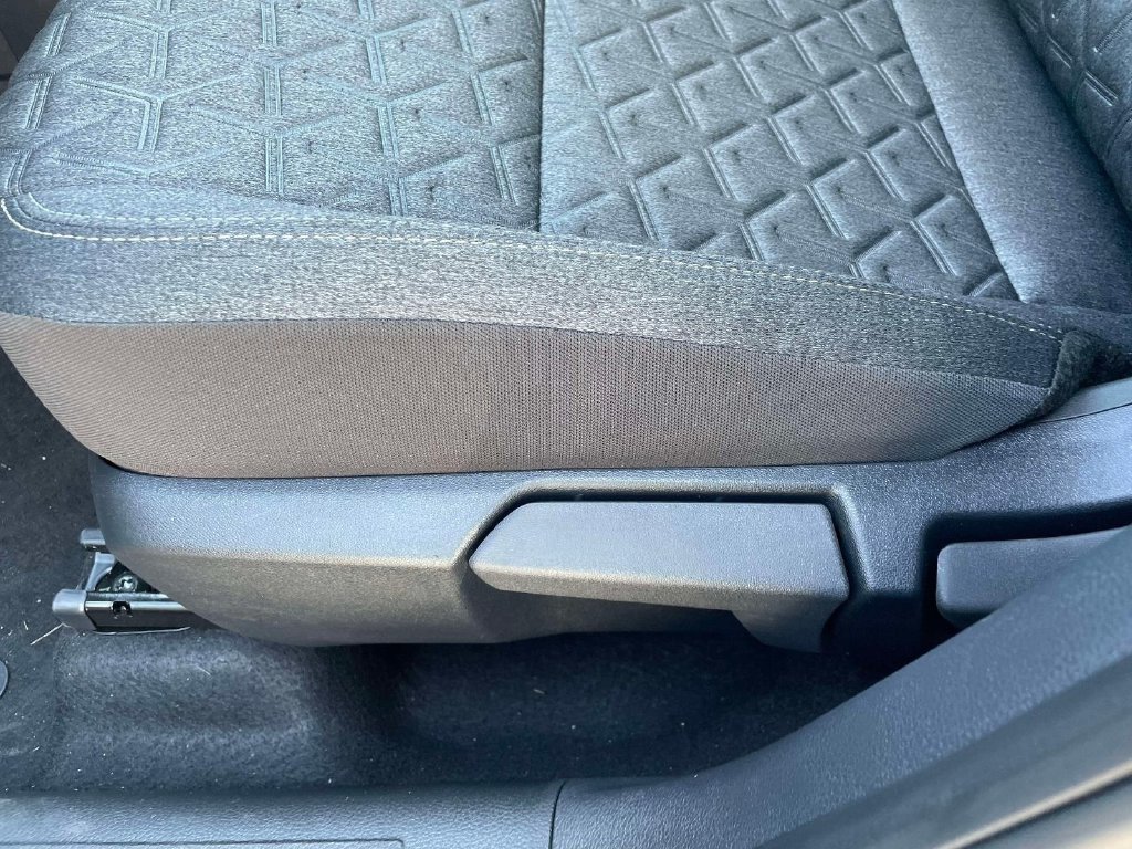 New 2027 Nissan Kicks SV FWD image 19