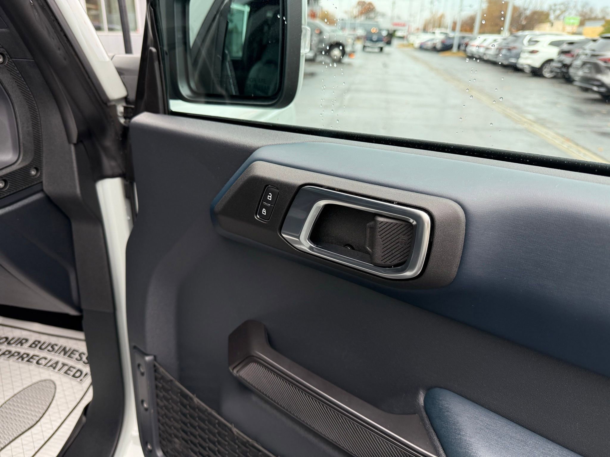 Used 2024 Ford Bronco Outer Banks image 22