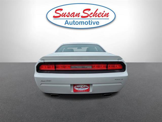 Used 2011 Dodge Challenger SE image 6