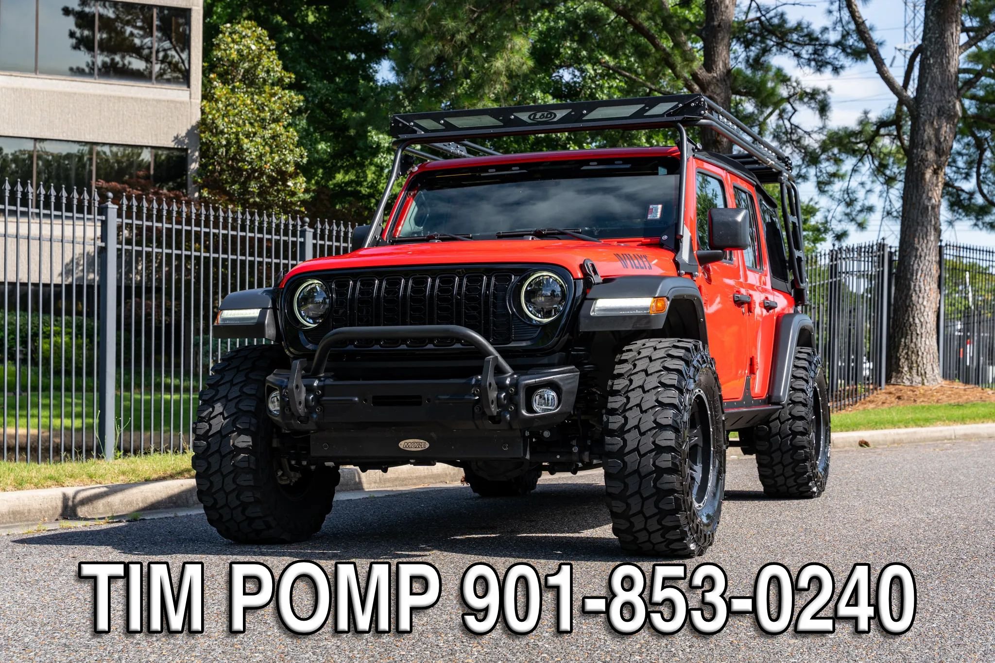 Used 2024 Jeep Wrangler Unlimited Sport AWD/4WD image 2