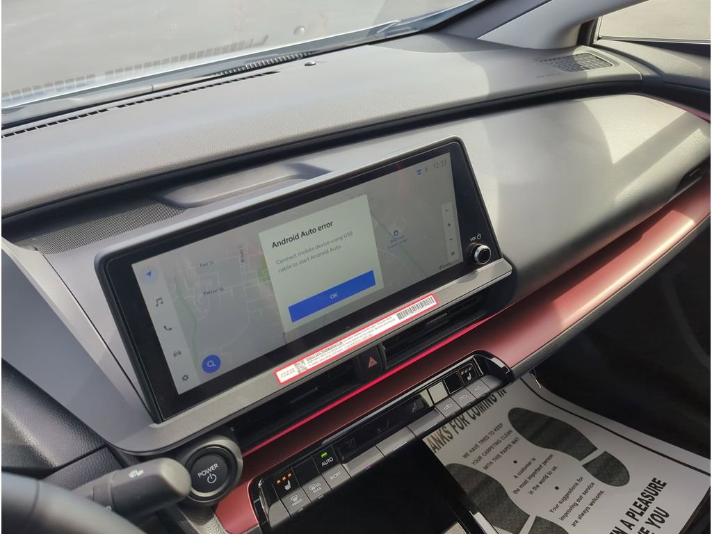 Used 2025 Toyota Prius Plug-In Hybrid image 18