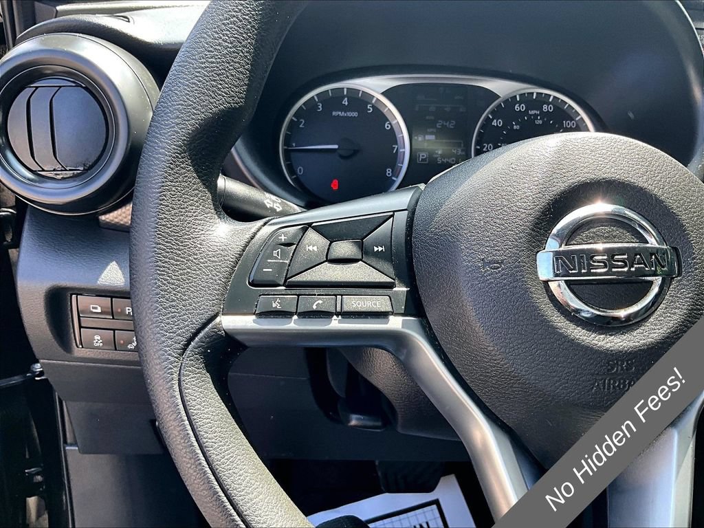 Used 2020 Nissan Kicks S FWD image 10