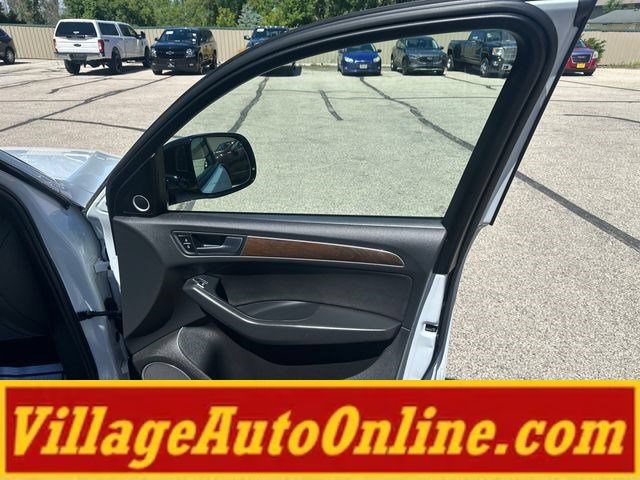 Used 2017 Audi Q5 3.0T Premium Plus w/ Technology Package AWD/4WD image 42