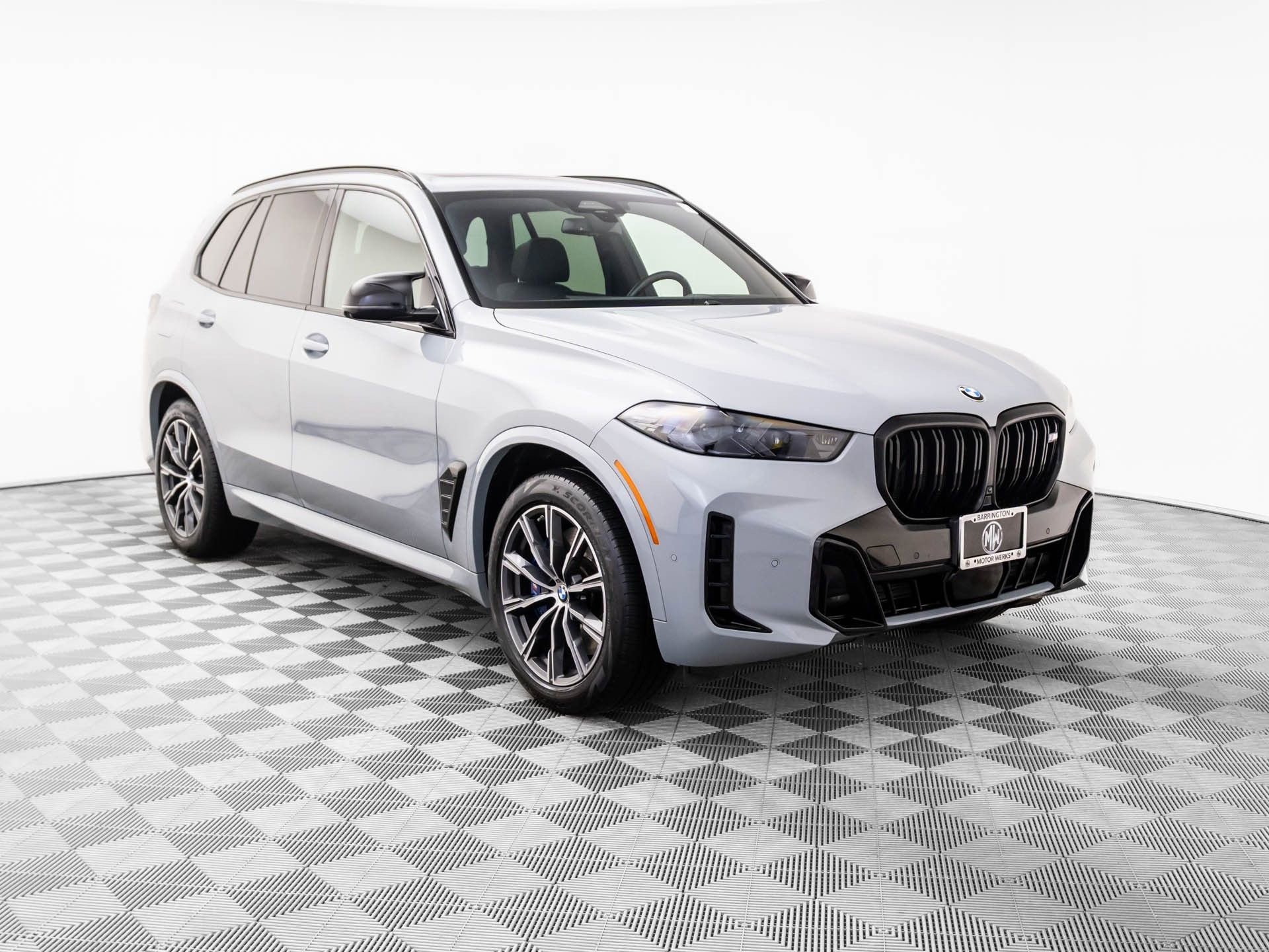 Certified 2024 BMW X5 M60i w/ Parking Assistance Package image 8