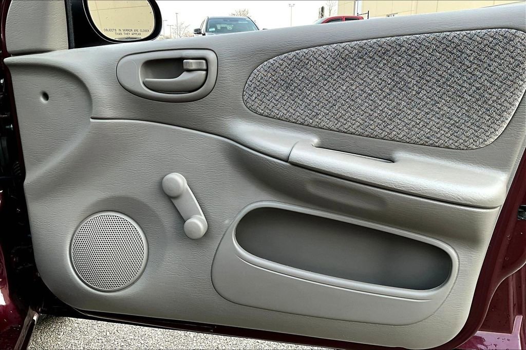 Used 2001 Dodge Neon Highline image 23