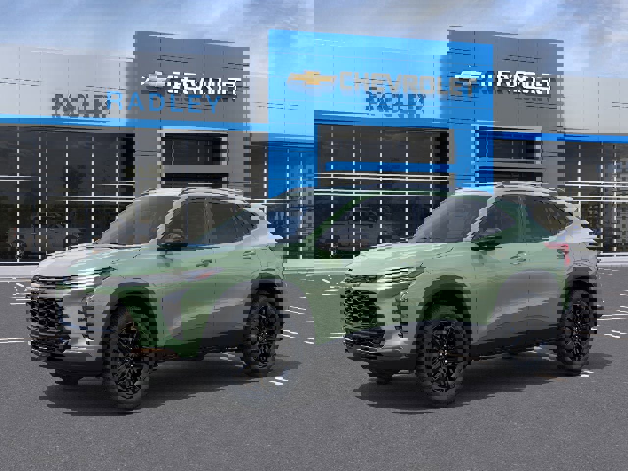 New 2026 Chevrolet Trax ACTIV w/ Driver Confidence Package image 2