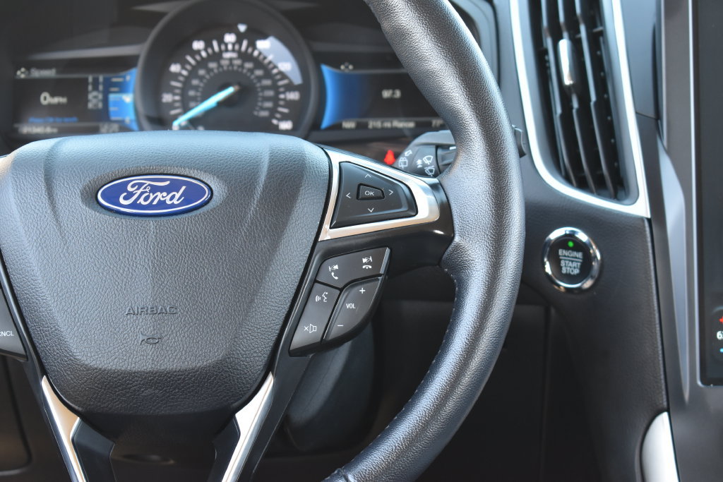 Certified 2024 Ford Edge SEL w/ Convenience Package AWD/4WD image 18