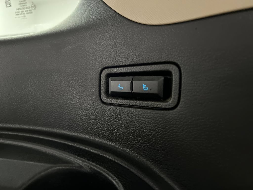 Used 2022 Ford Expedition Max Platinum AWD/4WD image 43