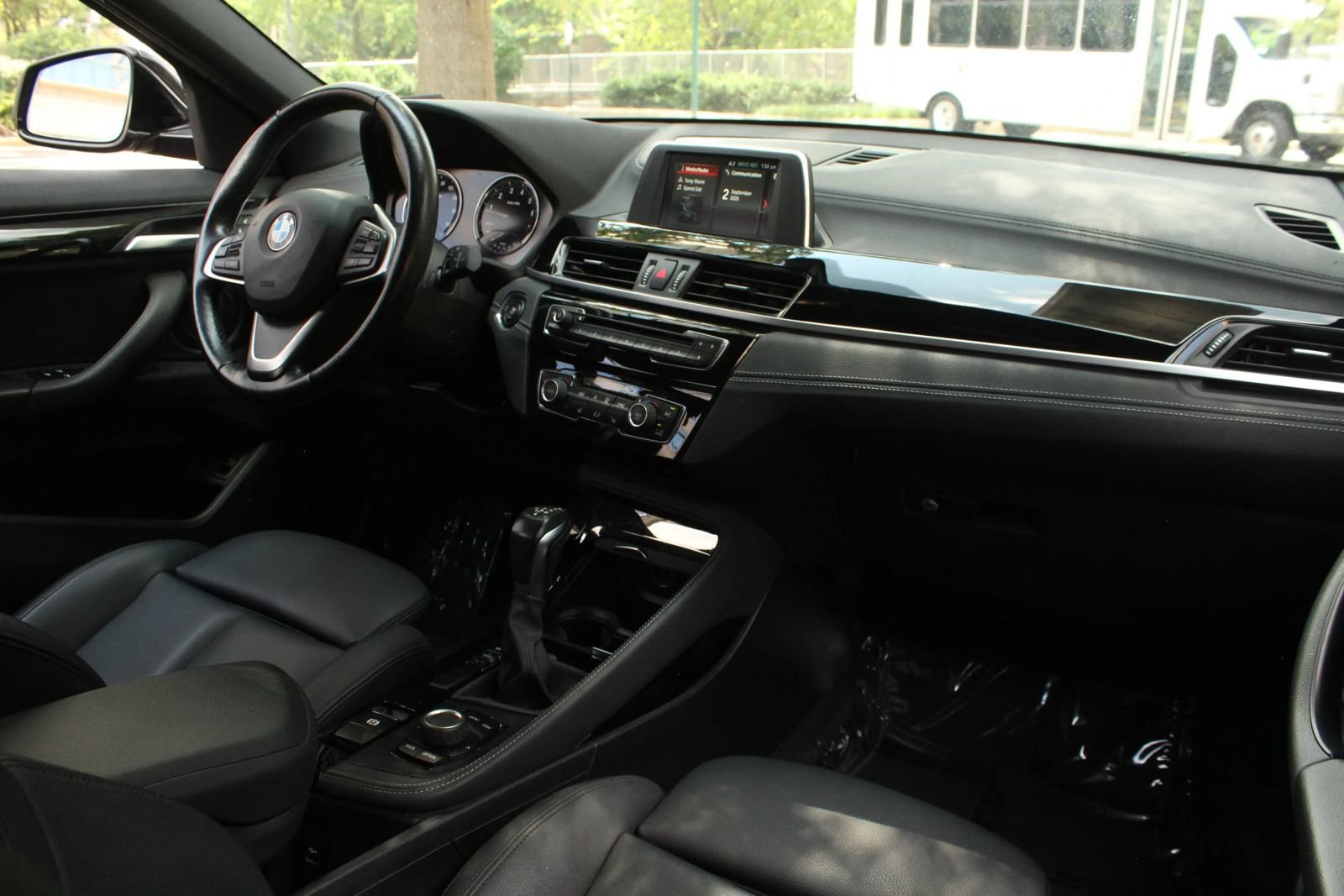 Used 2018 BMW X2 sDrive28i w/ Convenience Package FWD image 25