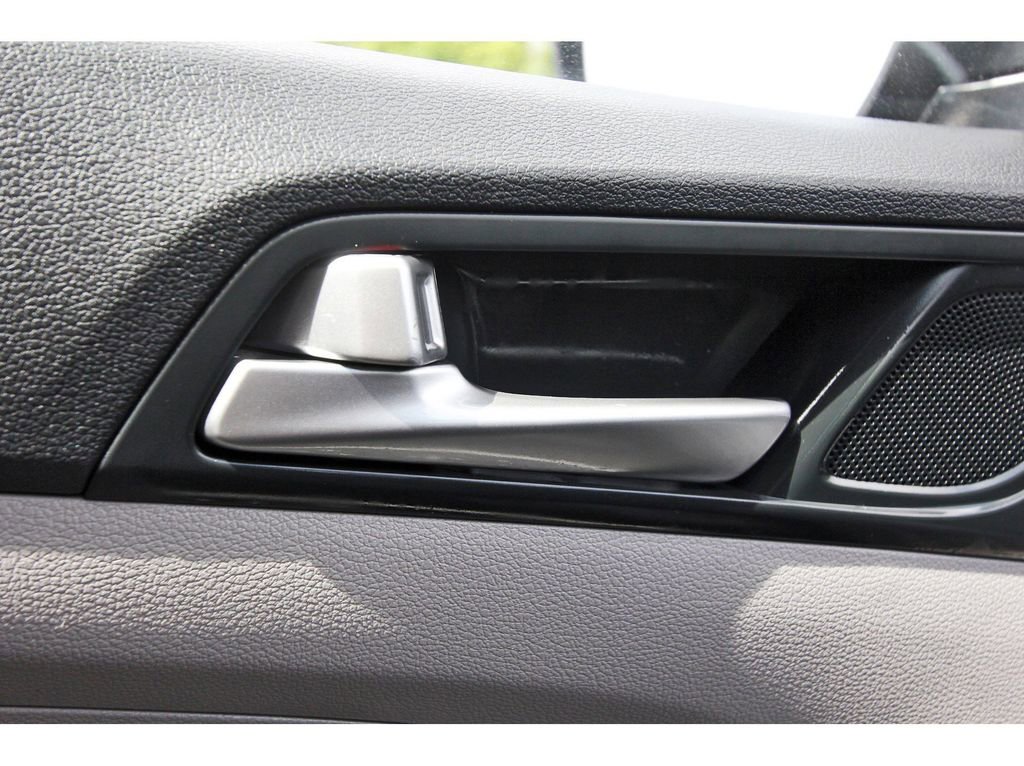 Used 2020 Hyundai Tucson Value FWD image 20