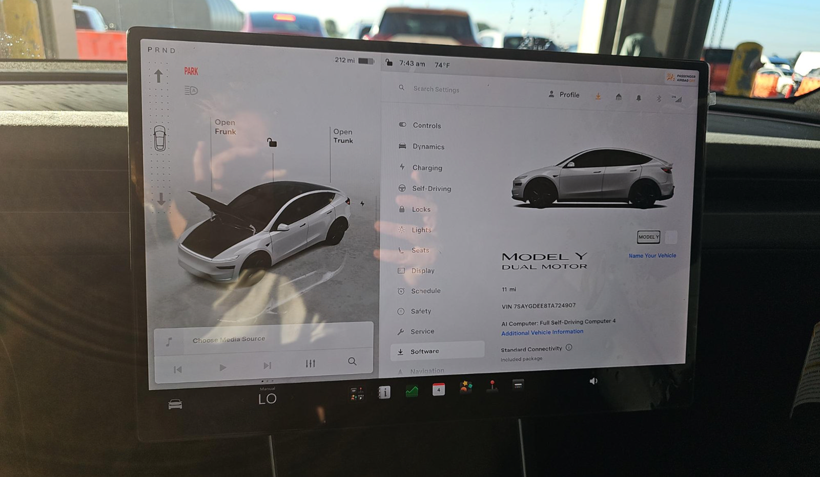 Used 2026 Tesla Model Y Long Range AWD/4WD image 2