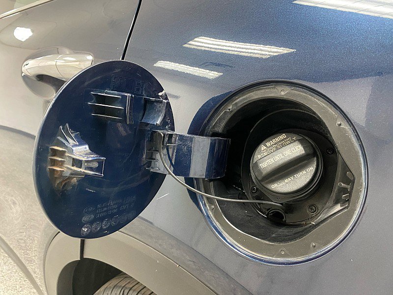 Used 2018 Kia Sorento LX image 28