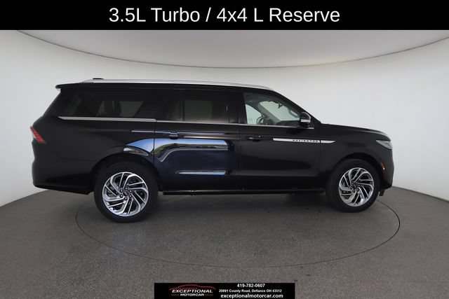 Used 2025 Lincoln Navigator L Reserve AWD/4WD image 22