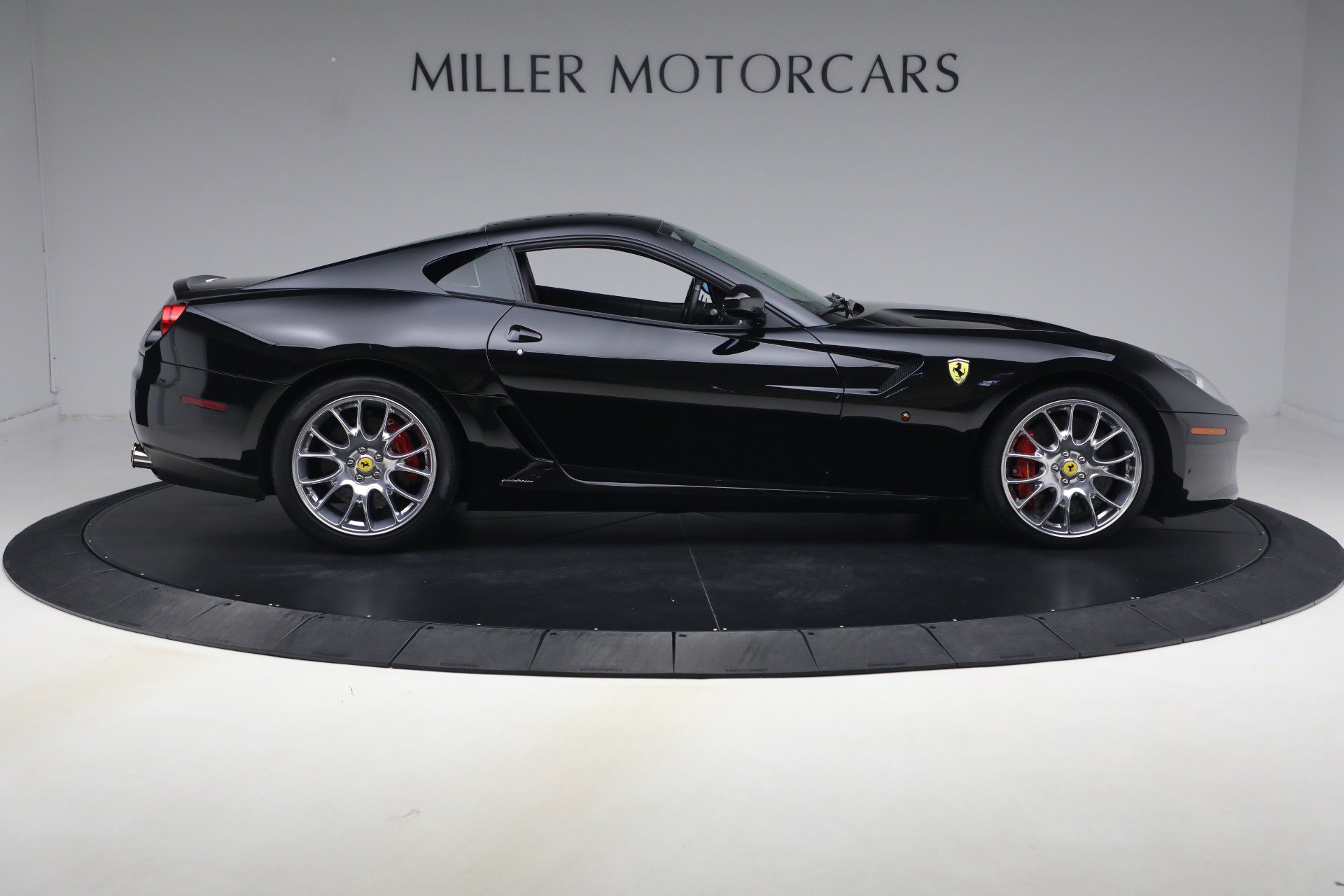 Used 2009 Ferrari 599 GTB Fiorano RWD image 9