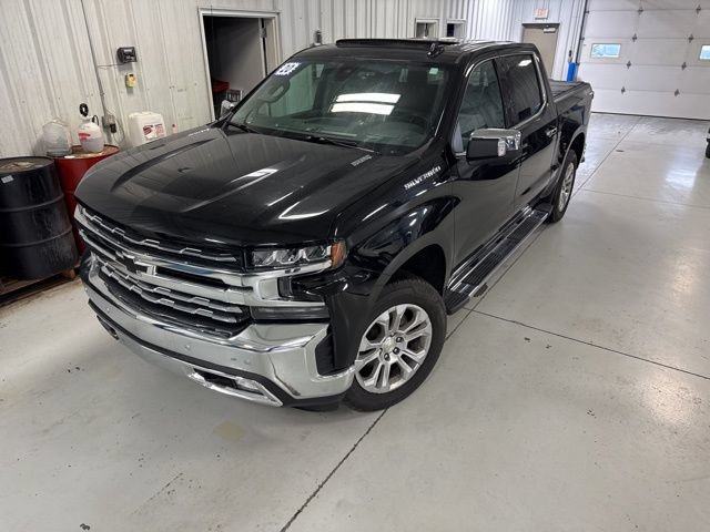 Used 2020 Chevrolet Silverado 1500 LTZ w/ LTZ Plus Package AWD/4WD image 34
