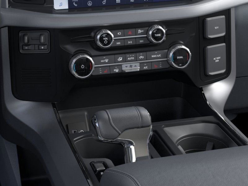 New 2025 Ford F150 Lightning XLT image 15