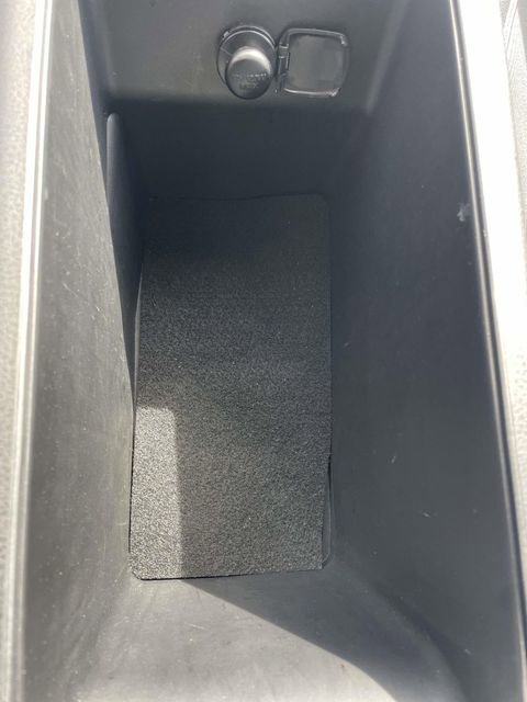 Used 2025 Toyota Camry SE image 24