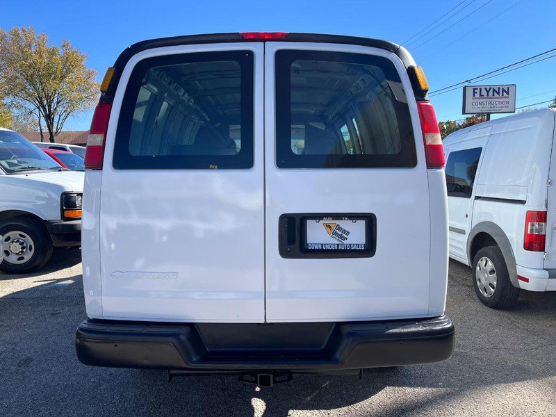 Used 2007 Chevrolet Express 2500 image 6