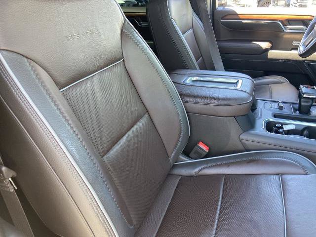 Used 2022 GMC Sierra 1500 Denali w/ Denali Reserve Package AWD/4WD image 24