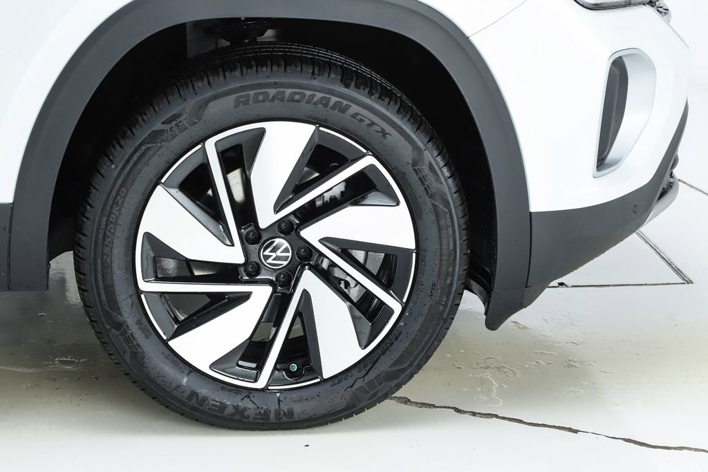 New 2026 Volkswagen Atlas SEL image 53