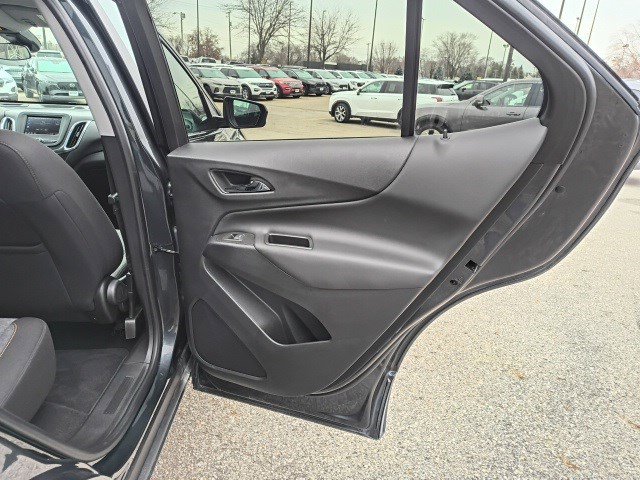Used 2023 Chevrolet Equinox LT w/ Driver Convenience Package image 15