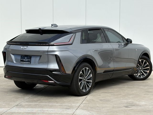 Certified 2024 Cadillac Lyriq Sport w/ LPO, Floor Liner Package AWD/4WD image 7