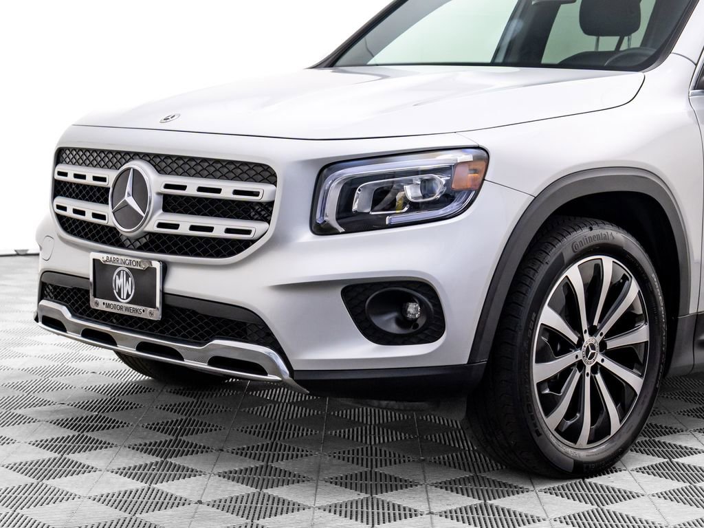Used 2022 Mercedes-Benz GLB 250 4MATIC image 37