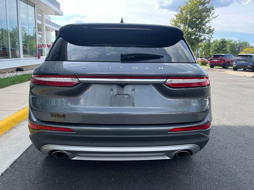 Used 2025 Lincoln Corsair AWD image 8